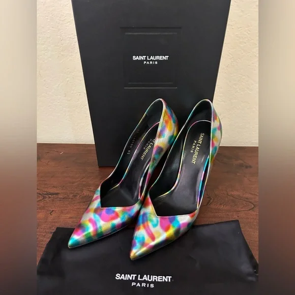 🎉HP🎉Saint Laurent Leather Tie-Dye Print Pumps